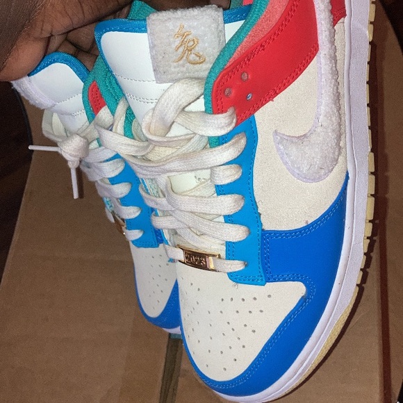 Nike Dunk Low Retro PRM
Year of the Rabbit Blue Orange Cream - Picture 4 of 4